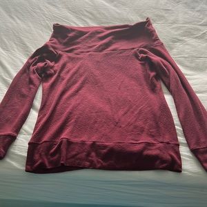 Scoop neck burgundy sweater